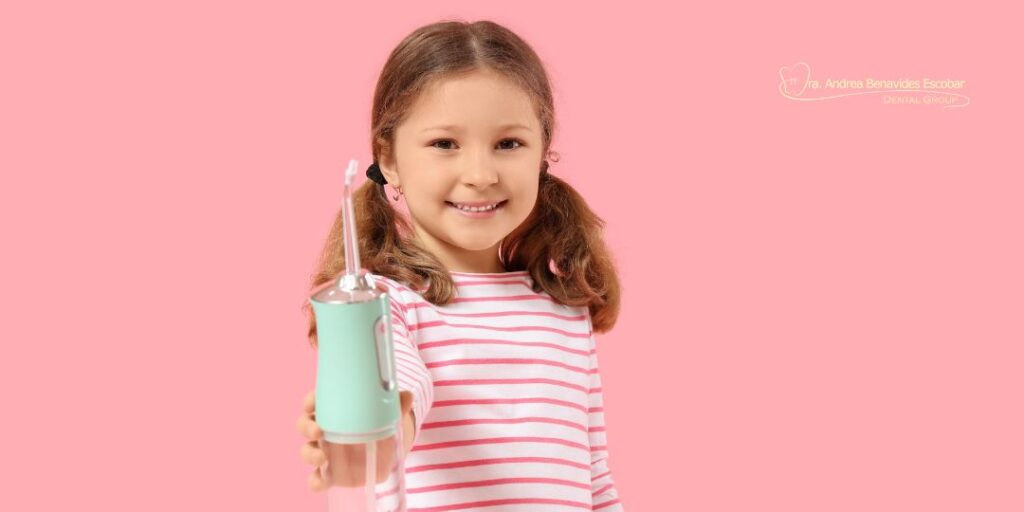 Comparativa de irrigador bucal y hilo dental para higiene dental.