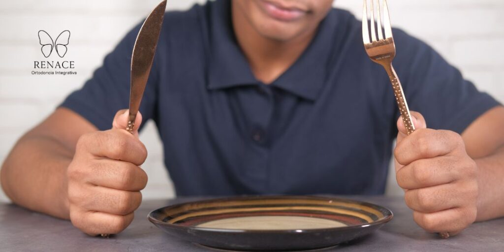Qué comer la primera semana con ortodoncia para no sentir dolor: Lo primero es adaptar tu dieta los primeros días